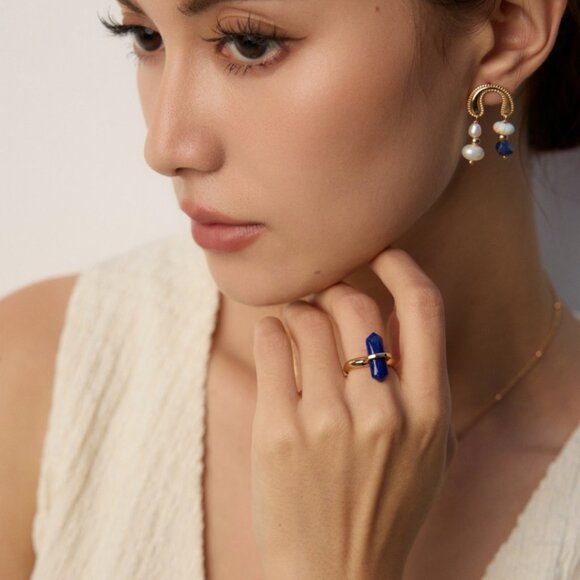 ✨ Artisan Original Lapis Lazuli Crystal Point Ring | S925 Gold Minimalist - Picture 3 of 14